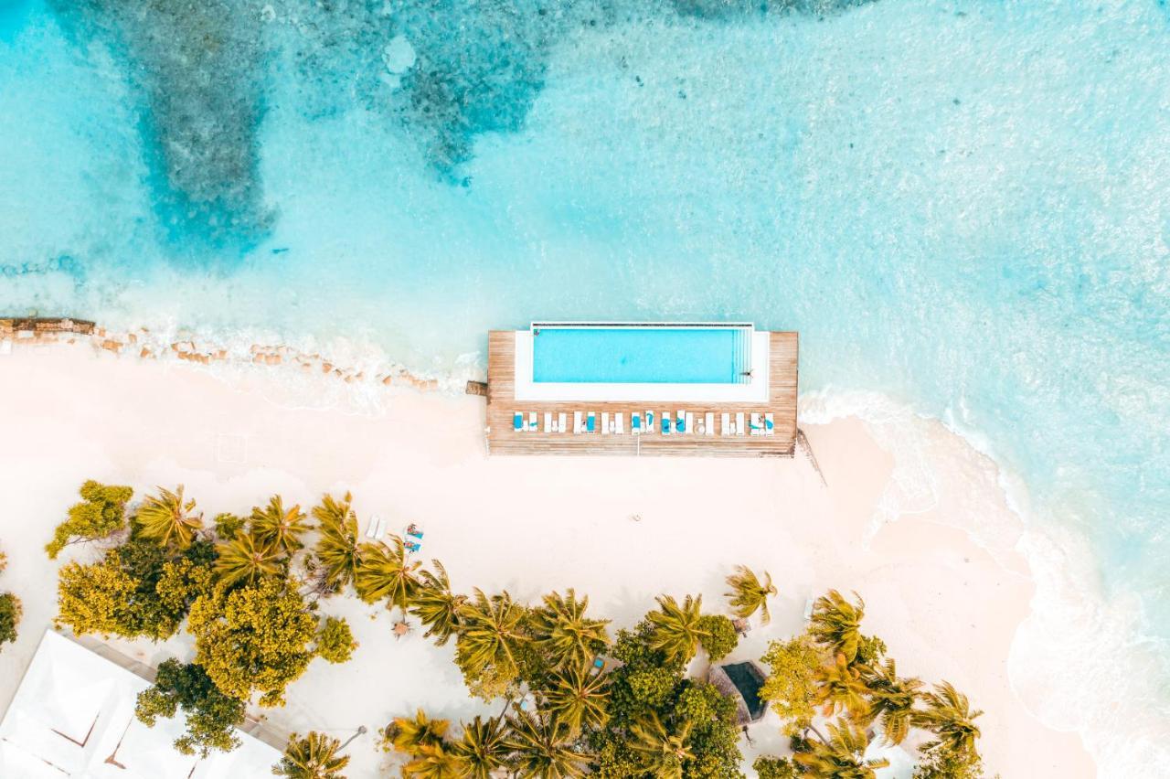 Resort Sandies Bathala Bathala Island