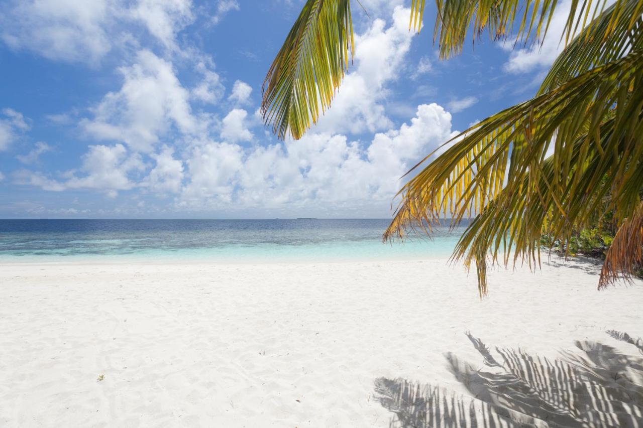 Resort Sandies Bathala Bathala Island