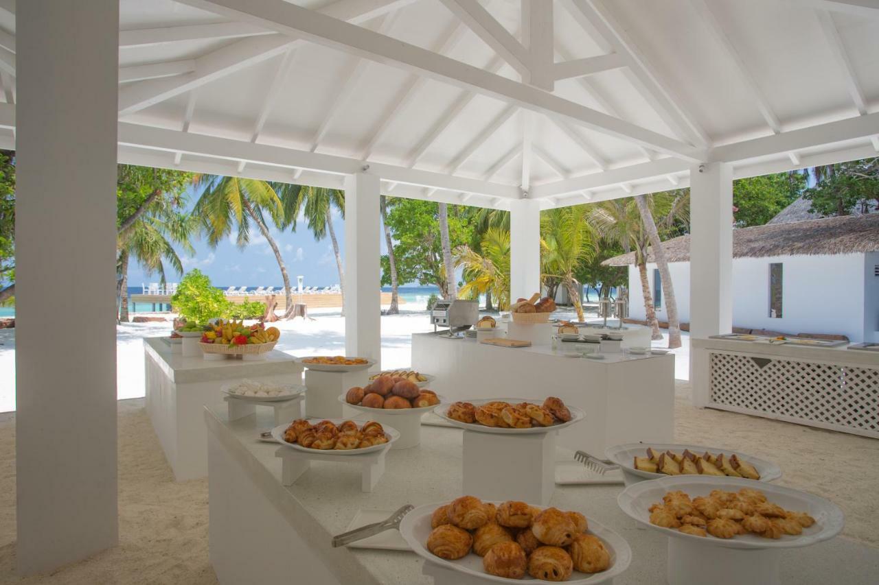 Sandies Bathala Resort 4*