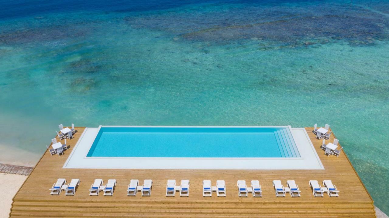 Sandies Bathala Resort